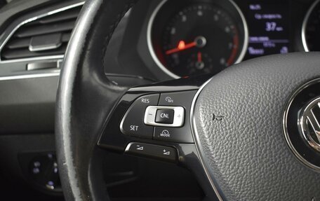 Volkswagen Tiguan II, 2017 год, 1 935 100 рублей, 14 фотография