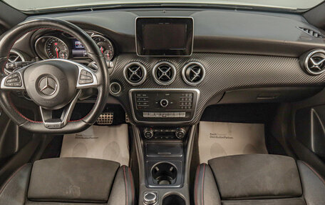 Mercedes-Benz A-Класс, 2016 год, 1 769 000 рублей, 19 фотография