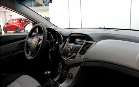 Chevrolet Cruze II, 2011 год, 799 000 рублей, 22 фотография