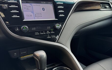 Toyota Camry, 2019 год, 2 980 000 рублей, 16 фотография