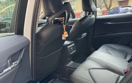 Toyota Camry, 2019 год, 2 980 000 рублей, 20 фотография