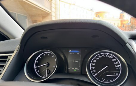 Toyota Camry, 2019 год, 2 980 000 рублей, 15 фотография