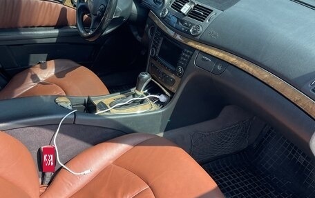 Mercedes-Benz E-Класс, 2006 год, 1 120 000 рублей, 8 фотография