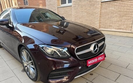 Mercedes-Benz E-Класс, 2018 год, 4 990 000 рублей, 11 фотография