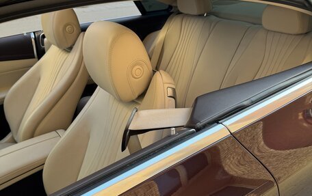 Mercedes-Benz E-Класс, 2018 год, 4 990 000 рублей, 29 фотография