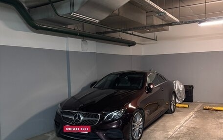 Mercedes-Benz E-Класс, 2018 год, 4 990 000 рублей, 37 фотография