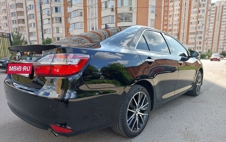 Toyota Camry, 2015 год, 1 700 000 рублей, 4 фотография