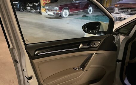 Volkswagen Golf VII, 2013 год, 1 700 000 рублей, 11 фотография