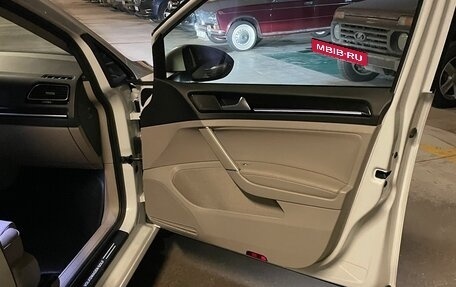 Volkswagen Golf VII, 2013 год, 1 700 000 рублей, 13 фотография