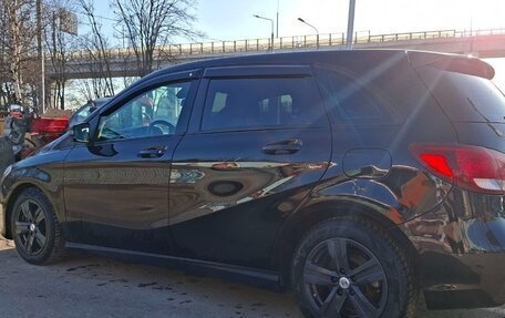 Mercedes-Benz B-Класс, 2018 год, 1 500 000 рублей, 6 фотография