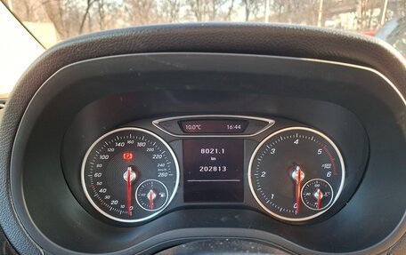 Mercedes-Benz B-Класс, 2018 год, 1 500 000 рублей, 13 фотография