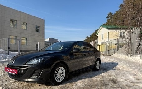 Mazda 3, 2011 год, 1 000 000 рублей, 2 фотография