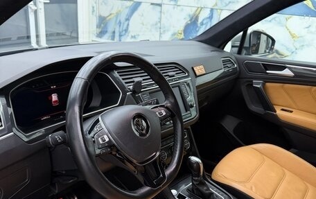 Volkswagen Tiguan II, 2017 год, 3 049 000 рублей, 12 фотография