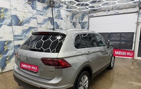 Volkswagen Tiguan II, 2017 год, 3 049 000 рублей, 6 фотография