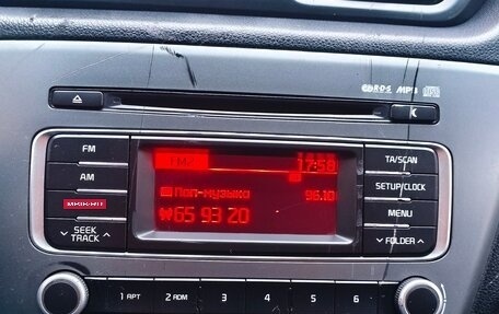 KIA Rio III рестайлинг, 2015 год, 940 000 рублей, 4 фотография