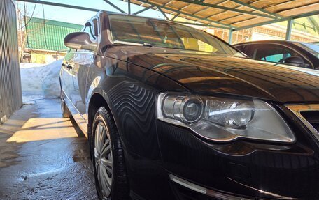 Volkswagen Passat B6, 2010 год, 725 000 рублей, 2 фотография