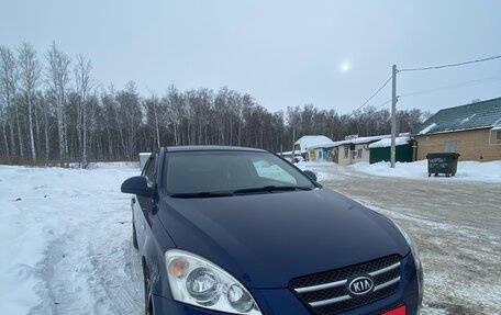 KIA cee'd I рестайлинг, 2008 год, 520 000 рублей, 1 фотография