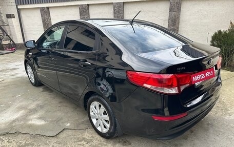KIA Rio III рестайлинг, 2015 год, 875 000 рублей, 4 фотография
