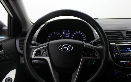 Hyundai Solaris II рестайлинг, 2015 год, 1 075 000 рублей, 14 фотография