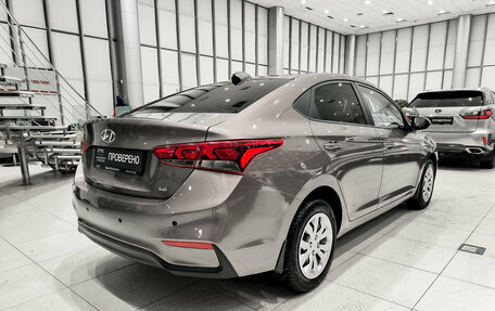 Hyundai Solaris II рестайлинг, 2018 год, 1 350 000 рублей, 5 фотография