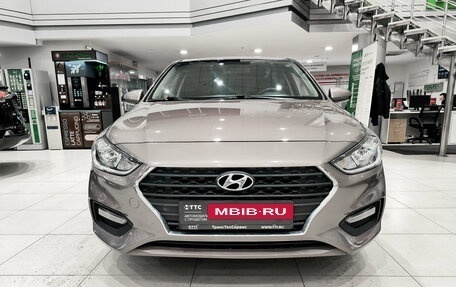 Hyundai Solaris II рестайлинг, 2018 год, 1 350 000 рублей, 2 фотография