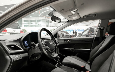 Hyundai Solaris II рестайлинг, 2018 год, 1 350 000 рублей, 16 фотография