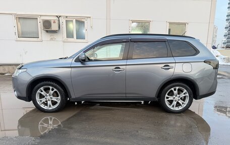 Mitsubishi Outlander III рестайлинг 3, 2012 год, 1 200 000 рублей, 4 фотография