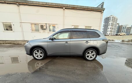 Mitsubishi Outlander III рестайлинг 3, 2012 год, 1 200 000 рублей, 8 фотография