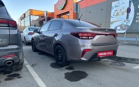 KIA Rio IV, 2019 год, 1 300 000 рублей, 6 фотография