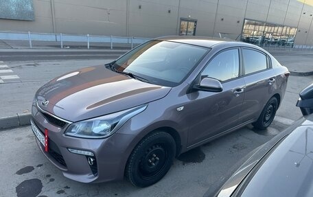 KIA Rio IV, 2019 год, 1 300 000 рублей, 3 фотография