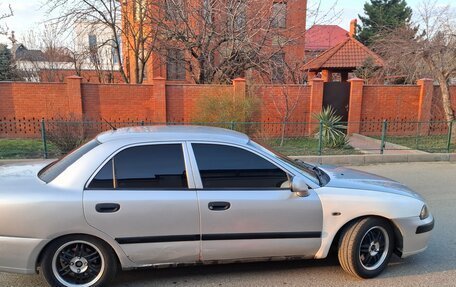 Mitsubishi Carisma I, 2001 год, 256 000 рублей, 3 фотография