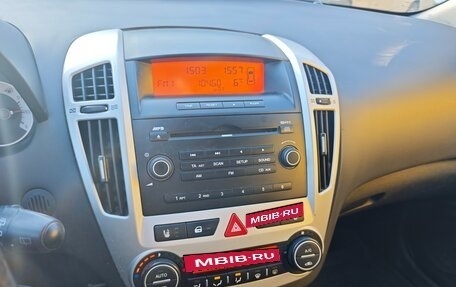 KIA cee'd I рестайлинг, 2009 год, 500 000 рублей, 16 фотография