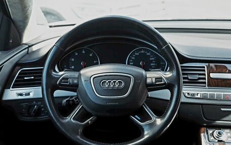 Audi A8, 2012 год, 2 500 000 рублей, 27 фотография