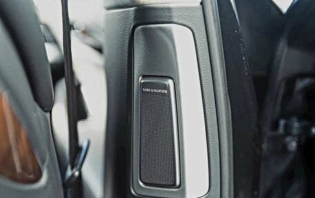 Audi A8, 2012 год, 2 500 000 рублей, 17 фотография