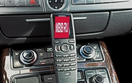 Audi A8, 2012 год, 2 500 000 рублей, 23 фотография