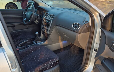 Ford Focus II рестайлинг, 2007 год, 599 000 рублей, 13 фотография