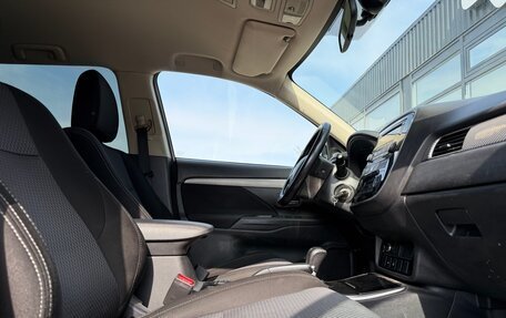 Mitsubishi Outlander III рестайлинг 3, 2018 год, 1 847 000 рублей, 7 фотография