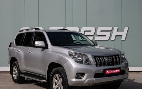 Toyota Land Cruiser Prado 150 рестайлинг 2, 2013 год, 3 350 000 рублей, 1 фотография