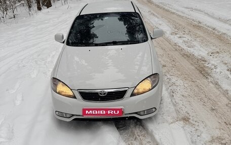 Daewoo Gentra II, 2014 год, 640 000 рублей, 1 фотография