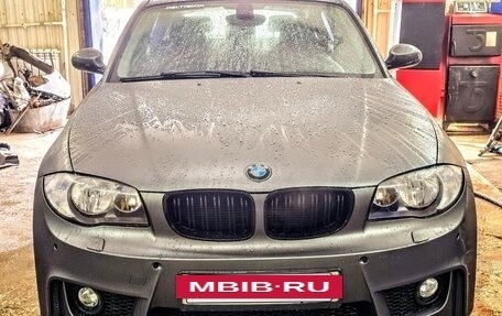 BMW 1 серия, 2005 год, 880 000 рублей, 17 фотография