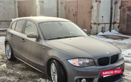 BMW 1 серия, 2005 год, 880 000 рублей, 13 фотография