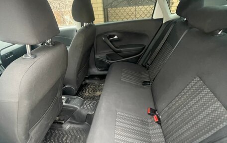 Volkswagen Polo VI (EU Market), 2016 год, 950 000 рублей, 4 фотография