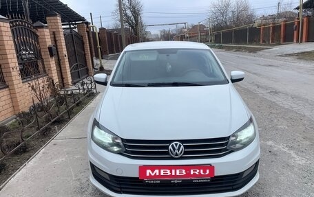 Volkswagen Polo VI (EU Market), 2016 год, 950 000 рублей, 2 фотография
