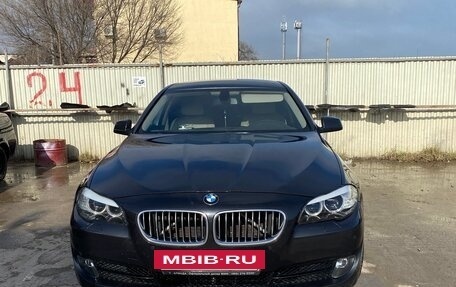 BMW 5 серия, 2011 год, 1 350 000 рублей, 5 фотография