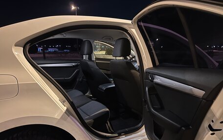 Skoda Octavia, 2014 год, 950 000 рублей, 14 фотография