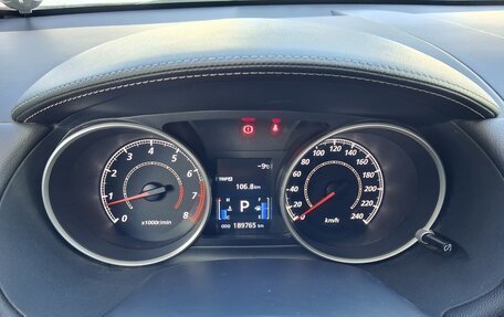 Mitsubishi Outlander III рестайлинг 3, 2010 год, 1 000 000 рублей, 9 фотография