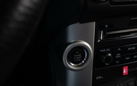 Toyota Land Cruiser Prado 150 рестайлинг 2, 2013 год, 3 350 000 рублей, 24 фотография