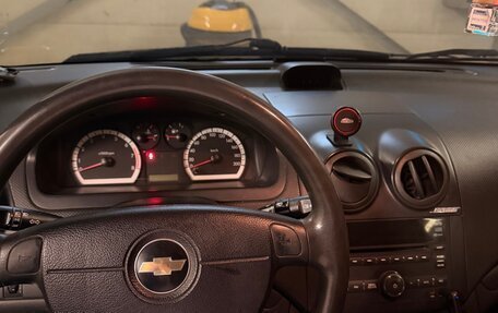 Chevrolet Aveo III, 2010 год, 450 000 рублей, 4 фотография