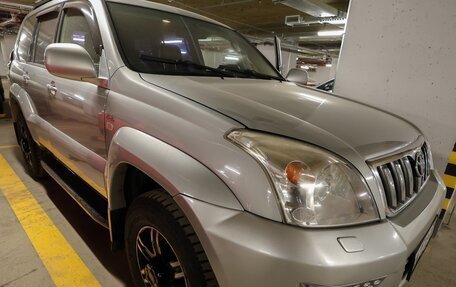 Toyota Land Cruiser Prado 120 рестайлинг, 2004 год, 1 490 000 рублей, 7 фотография