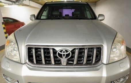 Toyota Land Cruiser Prado 120 рестайлинг, 2004 год, 1 490 000 рублей, 4 фотография
